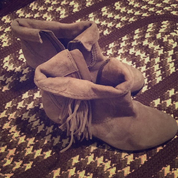 Sam Edelman Louie Fringe Booties - Picture 1 of 4